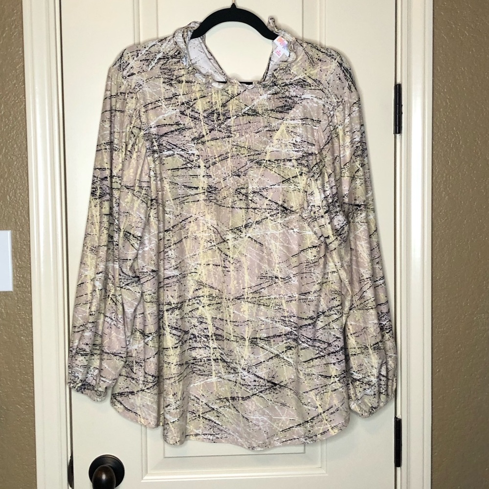 LulaRoe Clara Top Size S